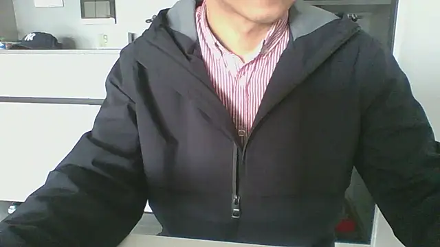 Snapshot of nole_china7 chatting on 10/19/25, 01:39 nole china7 online show from 10/19/25, 01:39