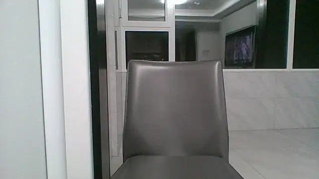 Snapshot of nole_china7 chatting on 10/26/25, 01:17 nole china7 online show from 10/26/25, 01:17