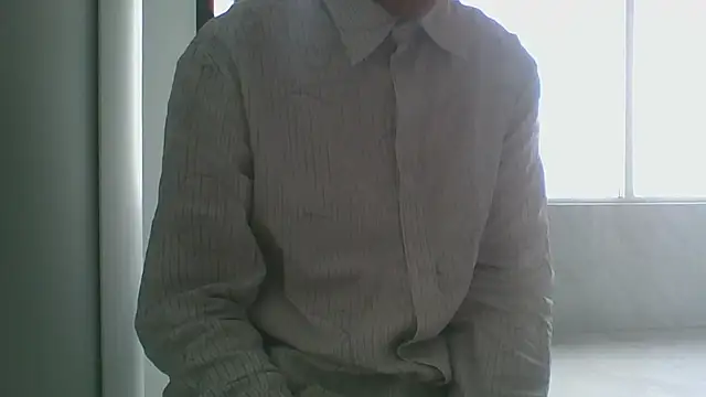 Snapshot of nole_china7 chatting on 10/30/25, 01:51 nole china7 online show from 10/30/25, 01:51