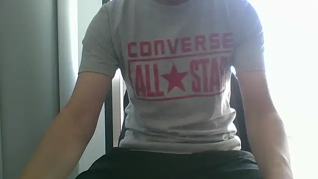 Snapshot of nole_china7 chatting on 11/25/25, 01:16 nole china7 online show from 11/25/25, 01:16