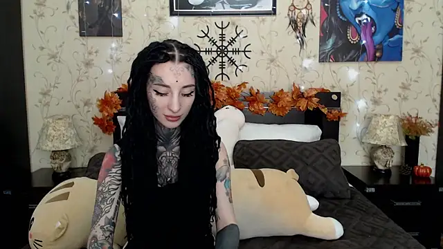 Velvetbat online show from 10/27/25, 07:01