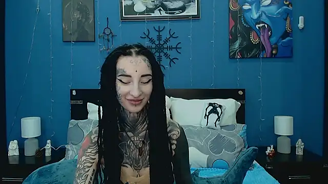 Velvetbat online show from 06/10/26, 09:41