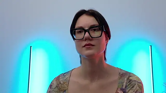 Maria Fitch online show from 03/19/25, 01:29