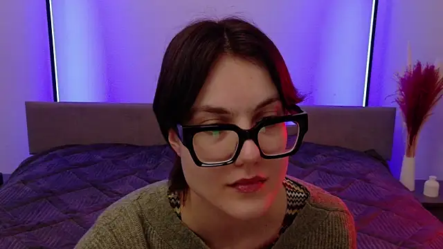 Maria Fitch online show from 03/20/25, 03:47