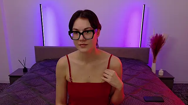 Maria Fitch online show from 03/22/25, 11:00