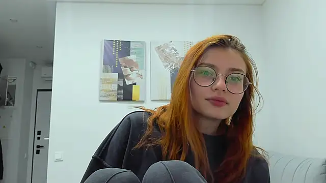 AngelaSwan online show from 03/19/25, 03:51