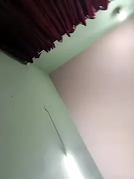 Eshwari Chopra online show from 09/12/25, 04:51