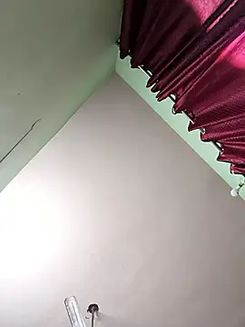 Eshwari Chopra online show from 09/19/25, 04:25