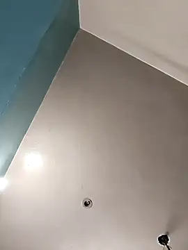 Eshwari Chopra online show from 12/15/25, 01:54