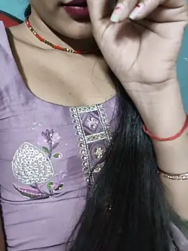 Eshwari Chopra online show from 05/26/26, 05:09