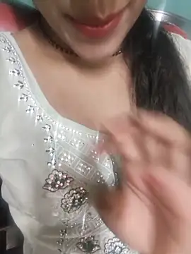 Eshwari Chopra online show from 06/09/26, 03:23