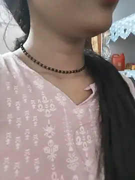 Eshwari Chopra online show from 06/18/26, 11:42