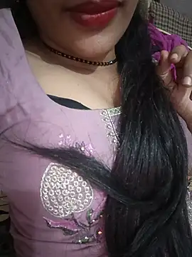 Eshwari Chopra online show from 07/27/26, 04:03