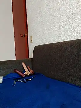 dulcewitch online show from 10/04/25, 02:15