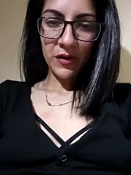 Snapshot of Camilitah chatting on 10/02/25, 02:51 Camilitah online show from 10/02/25, 02:51