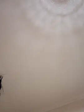 Snapshot of Camilitah chatting on 10/29/25, 02:52 Camilitah online show from 10/29/25, 02:52