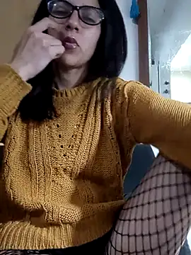 Camilitah online show from 11/04/25, 02:49