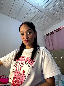 Snapshot of sofia8428 chatting on 10/09/25, 12:58 sofia8428 online show from 10/09/25, 12:58