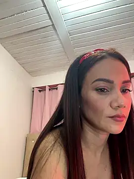 Snapshot of sofia8428 chatting on 11/05/25, 12:43 sofia8428 online show from 11/05/25, 12:43