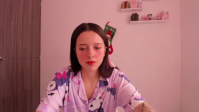 Snapshot of ImBunnyNova chatting on 12/19/25, 02:46 ImBunnyNova online show from 12/19/25, 02:46
