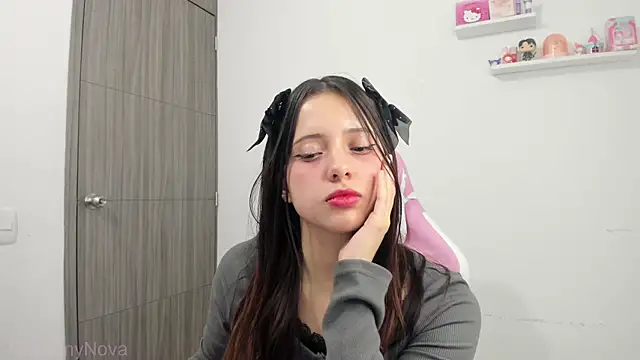ImBunnyNova online show from 07/16/26, 02:06