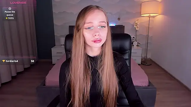 Snapshot of Amy_Waynee chatting on 11/24/25, 04:40 Amy Waynee online show from 11/24/25, 04:40