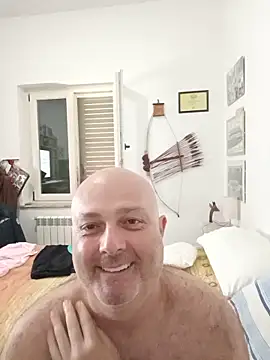 Alexis Bull online show from 05/26/26, 10:22