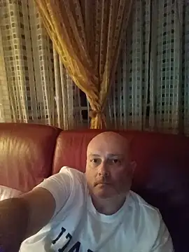 Alexis Bull online show from 05/26/26, 10:39