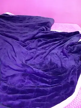 Snapshot of chahoda246 chatting on 10/07/25, 11:18 chahoda246 online show from 10/07/25, 11:18