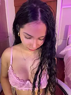 ArianaReynoldss online show from 07/14/26, 10:21