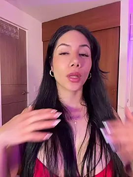 ArianaReynoldss online show from 07/18/26, 10:08