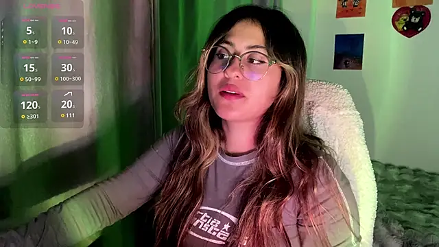 emma  bell  online show from 09/08/25, 11:26