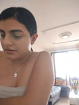 Snapshot of carlafox05 chatting on 02/08/26, 05:16 carlafox05 online show from 02/08/26, 05:16