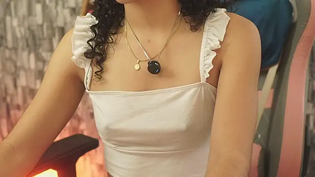 bonniie 98  online show from 05/15/26, 07:10