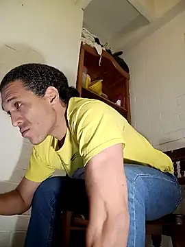 Snapshot of psycodelicus chatting on 11/28/25, 04:15 psycodelicus online show from 11/28/25, 04:15