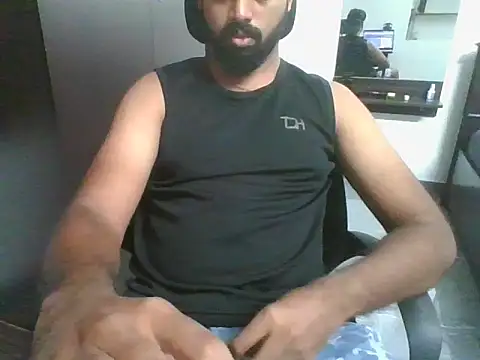 Snapshot of lovelyakash69 chatting on 10/06/25, 03:26 lovelyakash69 online show from 10/06/25, 03:26