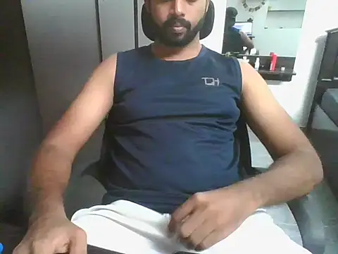 lovelyakash69 online show from 03/27/26, 09:32