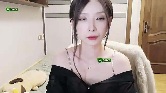 ke-le online show from 09/28/25, 03:28