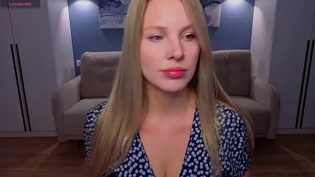 MelanieBennett online show from 05/05/26, 06:32