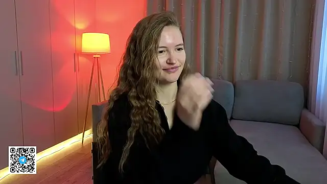 Snapshot of TesssaHart chatting on 02/16/26, 12:56 TesssaHart online show from 02/16/26, 12:56