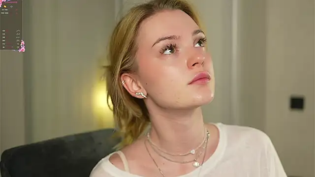 Cyberheart  online show from 11/14/25, 02:49