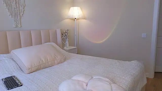 Candymrr online show from 11/25/25, 05:40