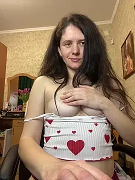 Snapshot of MariannaSida chatting on 03/09/26, 07:18 MariannaSida online show from 03/09/26, 07:18