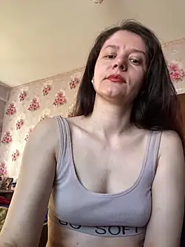 Snapshot of MariannaSida chatting on 03/24/26, 05:34 MariannaSida online show from 03/24/26, 05:34