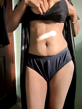 Desi Bhabi 01 online show from 11/18/25, 03:23