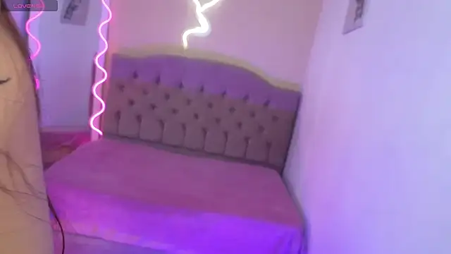 kissy tay online show from 10/02/25, 11:50