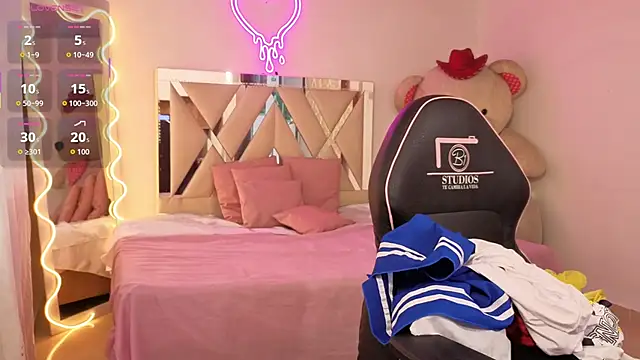 kissy tay online show from 10/16/25, 12:06