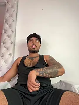 PapiStan online show from 11/26/25, 05:08