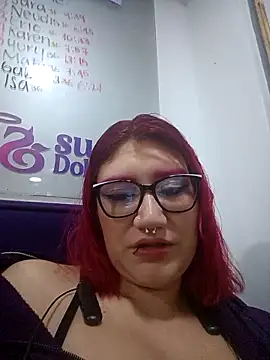 Snapshot of Cerecitaa02_ chatting on 03/26/26, 11:43 Cerecitaa02 online show from 03/26/26, 11:43