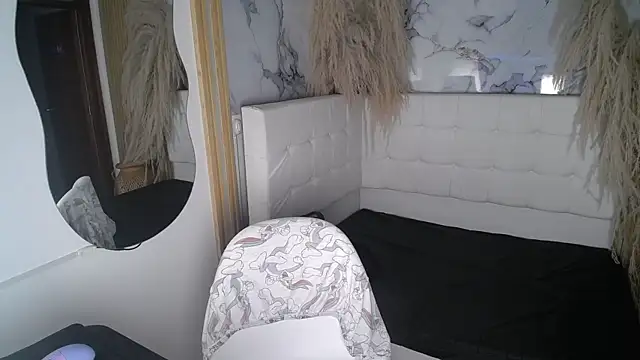 Cerecitaa02  online show from 07/24/26, 11:14